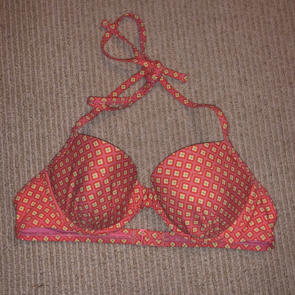 TOP AND BOTTOM OF BIKINI
